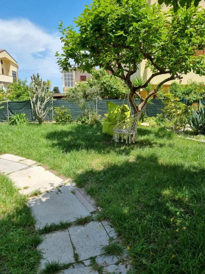 B&B Kamalei تروبيا المظهر الخارجي الصورة