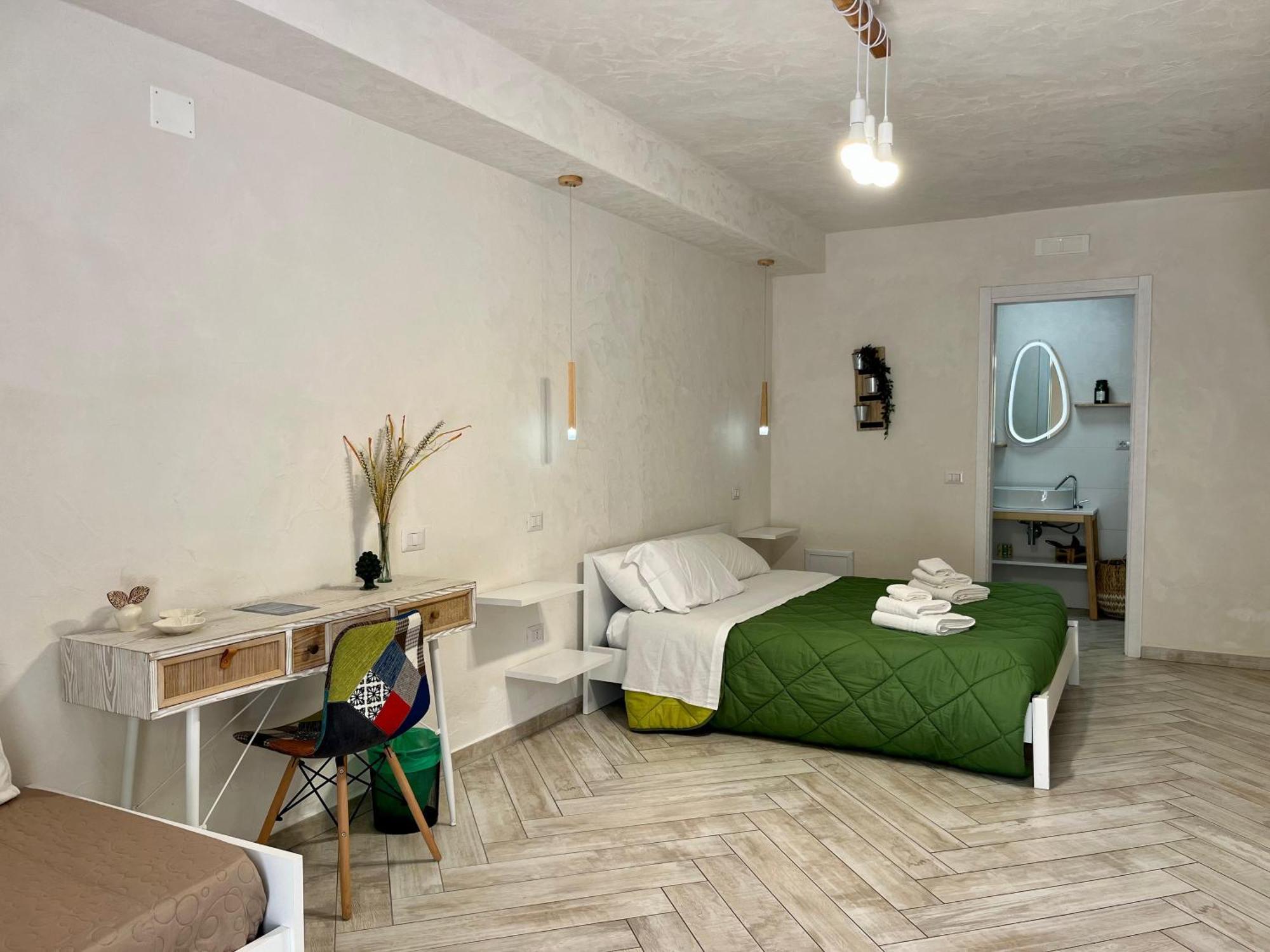 B&B Kamalei تروبيا المظهر الخارجي الصورة